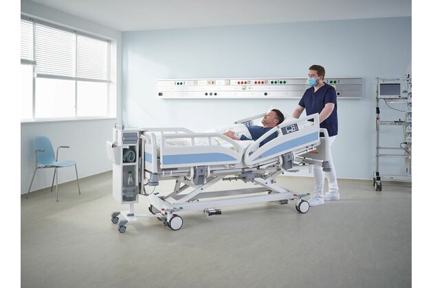 22363_01_003_Stiegelmeyer-Evario-90-Quado-Patiententransport_102847.jpg